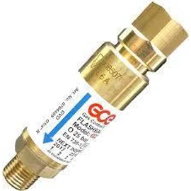 Visszaégés gátló SG3  reduktorra O2 3/8" jobb  (GV010 V.V. PAT.) 25bar, G1/4" anya-G1/4" apa