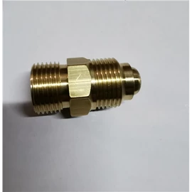 Miller adapter vizes pisztolyokhoz 5/8"-ról 5/8"-ra  RH=jobb menet  