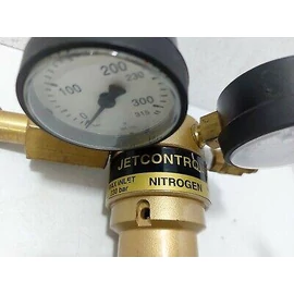 Reduktor Nitrogén JETCONTROL 600 230/206  W24,32 W21,8x1/14” külső
