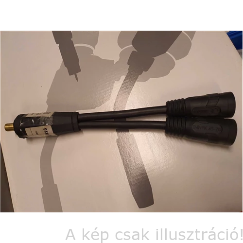 Dinze dugó elosztó -  bemenet=1db - dugó     kimenet= 2db lengő aljzat