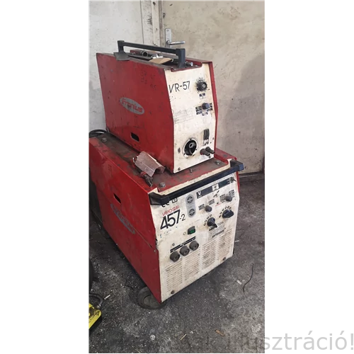 MIG/MAG heg. gép Fronius Variostar vízhűtéses, külön előtolóval, szinergikus vez. 457-2  Használt felújított